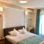 Sophia 3 Luxury Apartment *