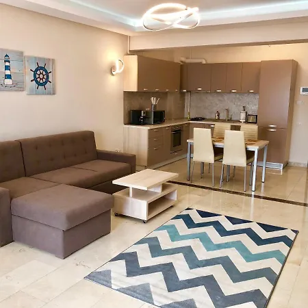 Sophia 3 Luxury